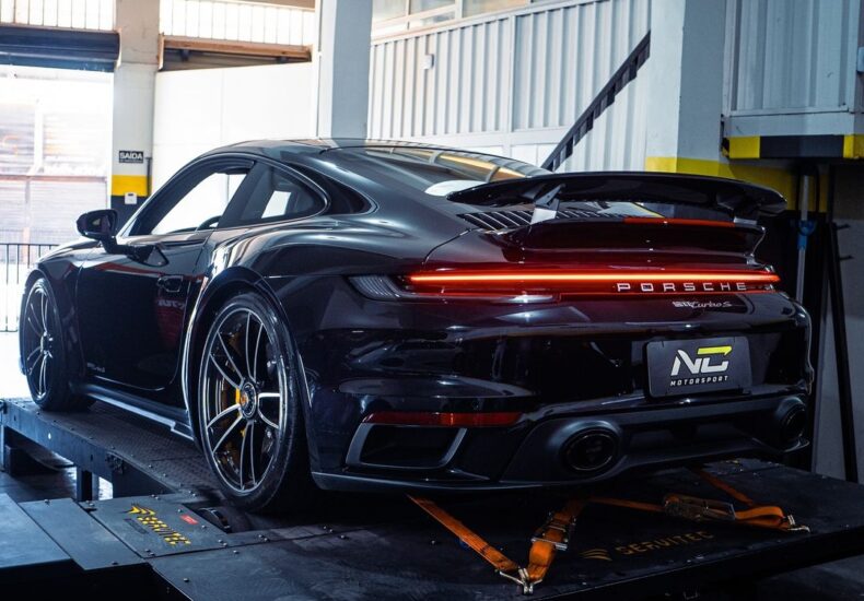 Porsche 911 Turbo S Stage 2